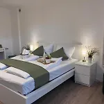 Cityhouse Modern For Business And Family Holiday home Lubliniec