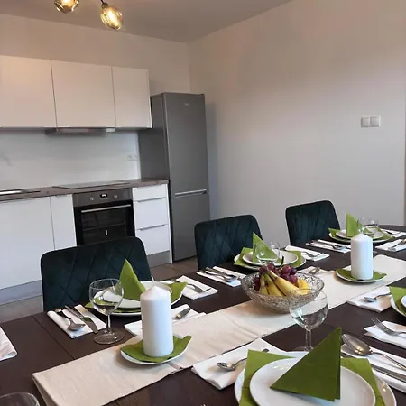 Cityhouse Modern For Business And Family *